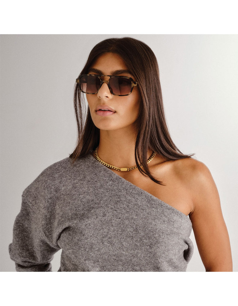 Luv Lou Dusty (Mocha Tort)