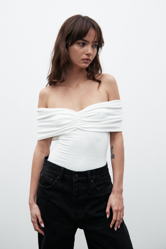 Bayse Eisley Sleeveless Bodysuit (White)