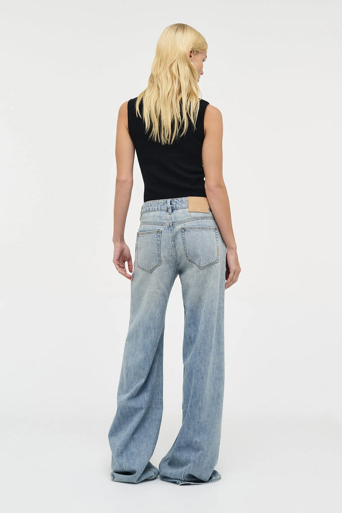 Milla Wide (Capsule)