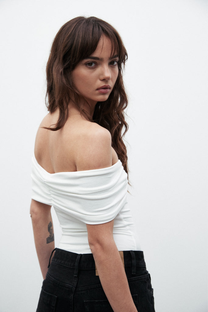Bayse Eisley Sleeveless Bodysuit (White)
