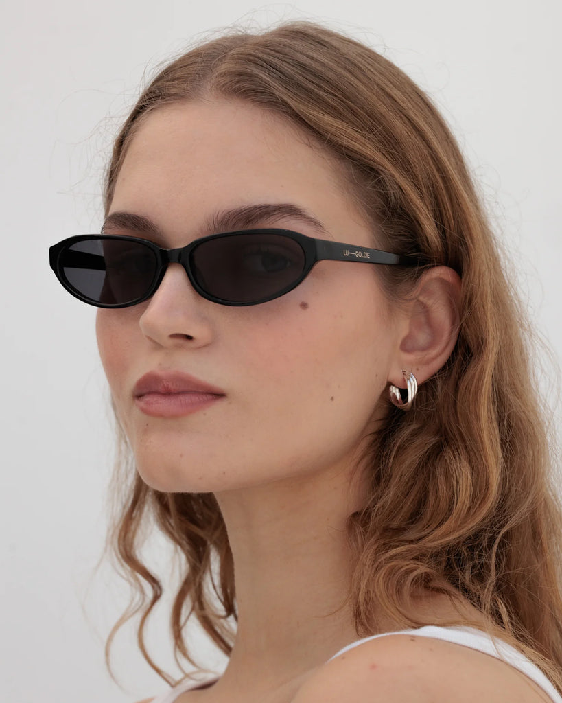 Alexe (Black)