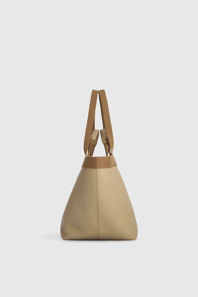 C&M Soki Tote (Taupe)