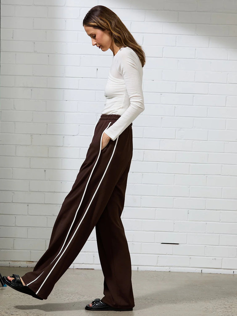 Parker Track Pant (Chocolate)