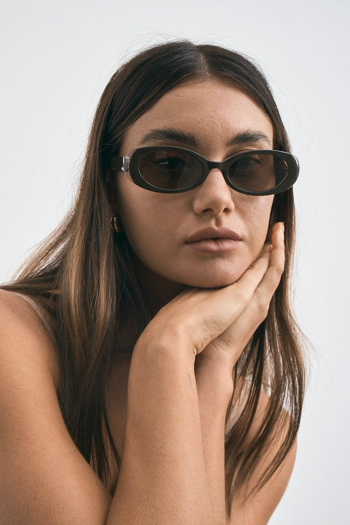 Morgan (Dark Chocolate)