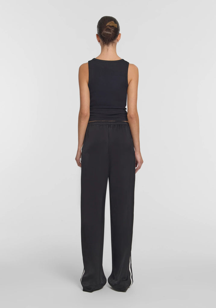 V&W Metal Tank (Black)