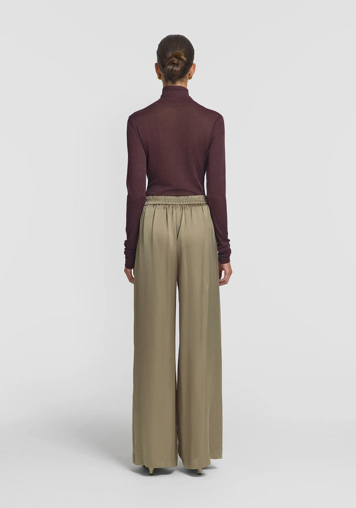 Skylark Pant (Pistachio Green)