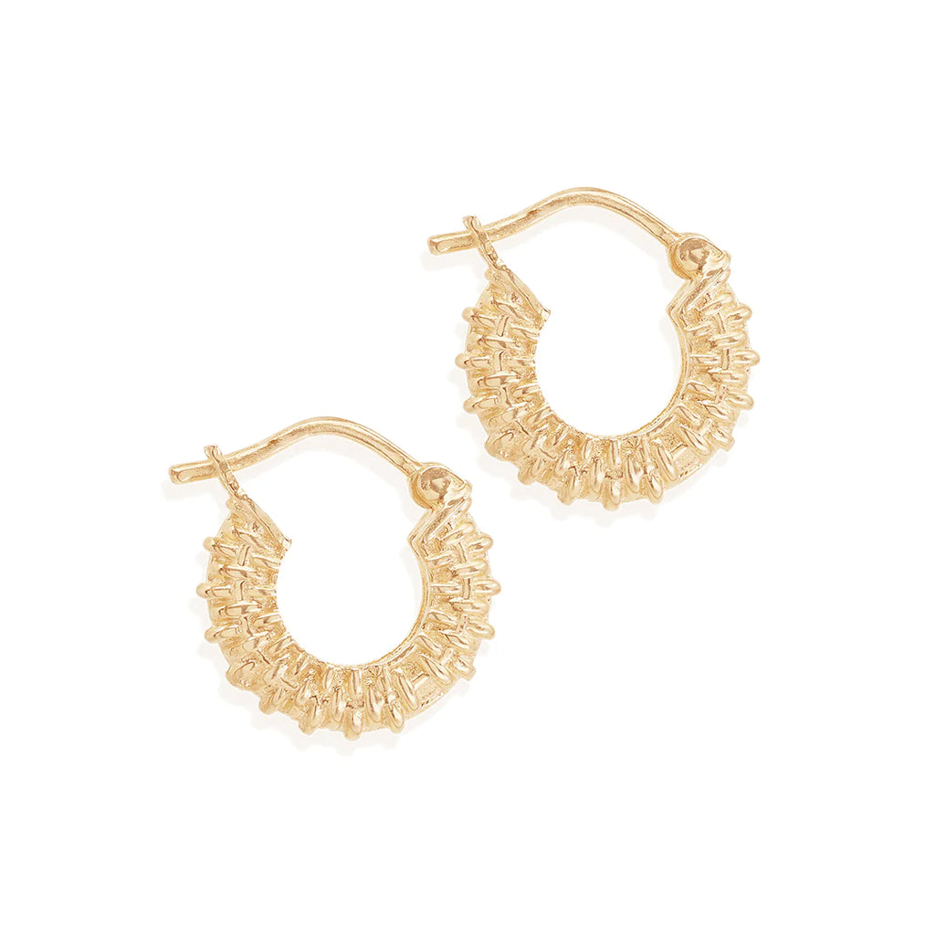 BY CHARLOTTE WEAVE YOUR MAGIC SMALL HOOPS