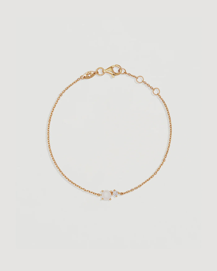 Serenely Yours Pearl Bracelet (18k Gold Vermeil)