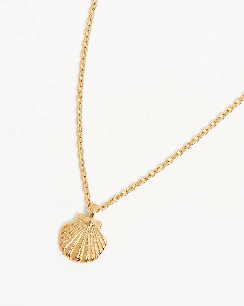 By The Shore Shell Necklace (18k Gold Vermeil)